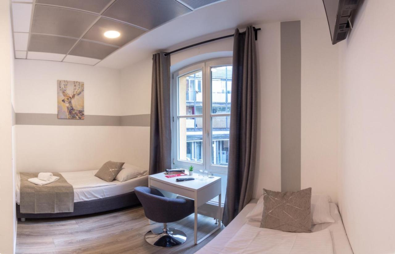 Check In Hotel Berlino Esterno foto